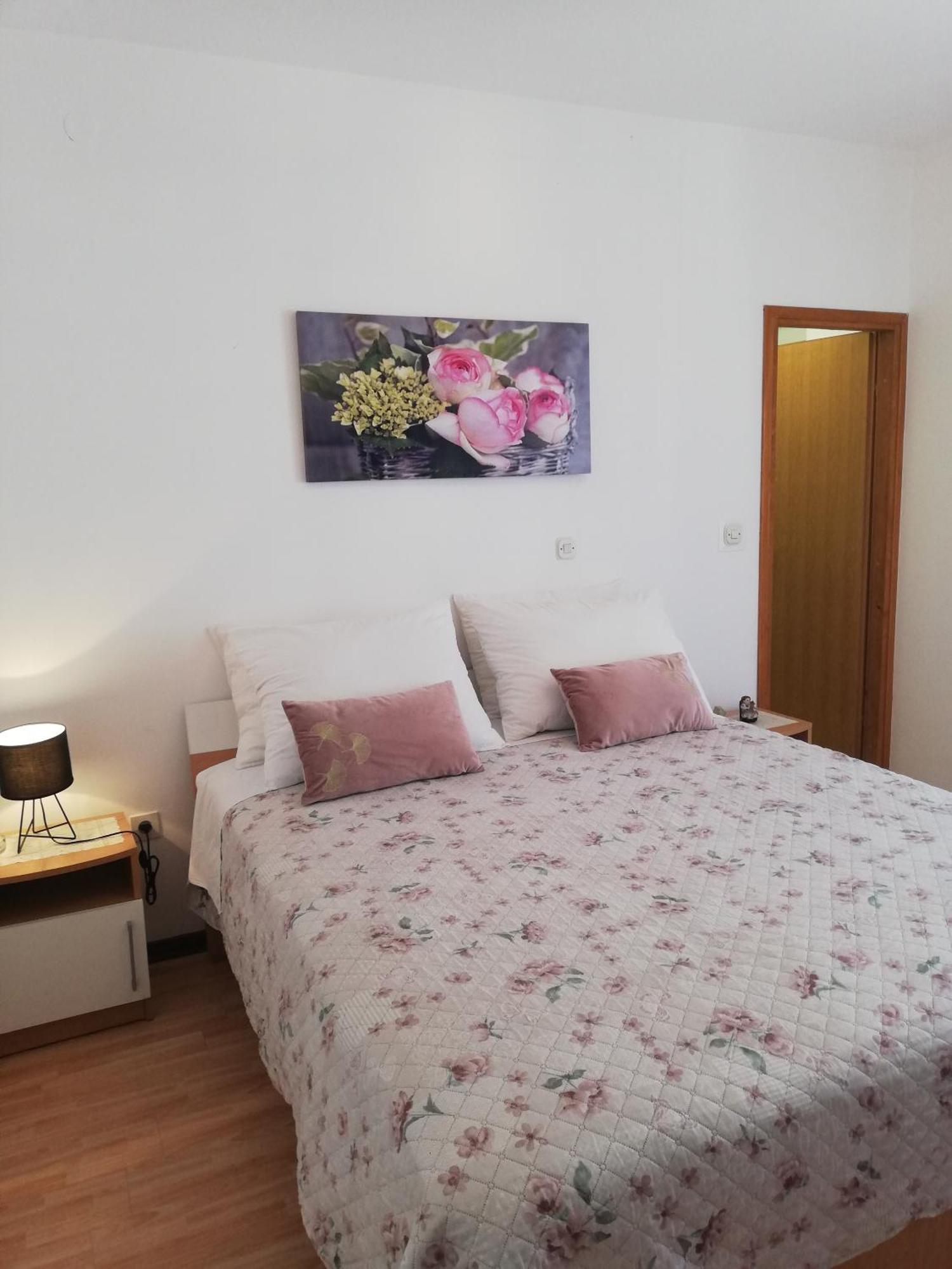 Apartments Jure Miljak Podstrana Habitación foto